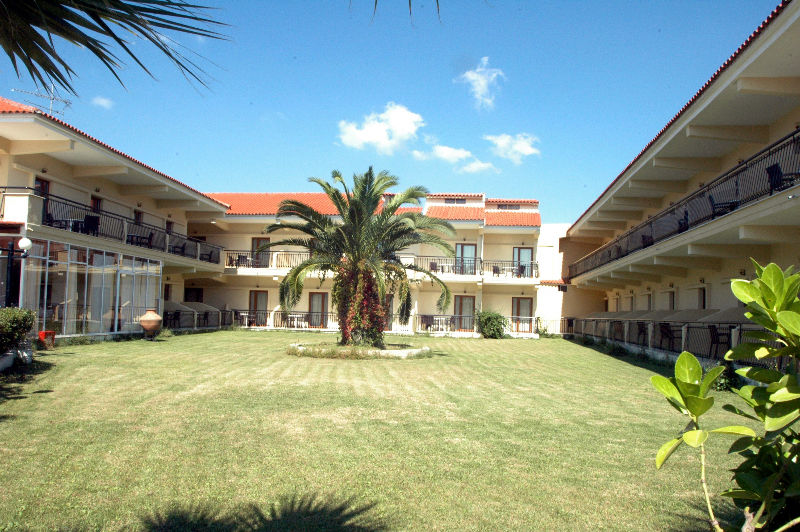 Aristotelis Hotel Fourka Luaran gambar