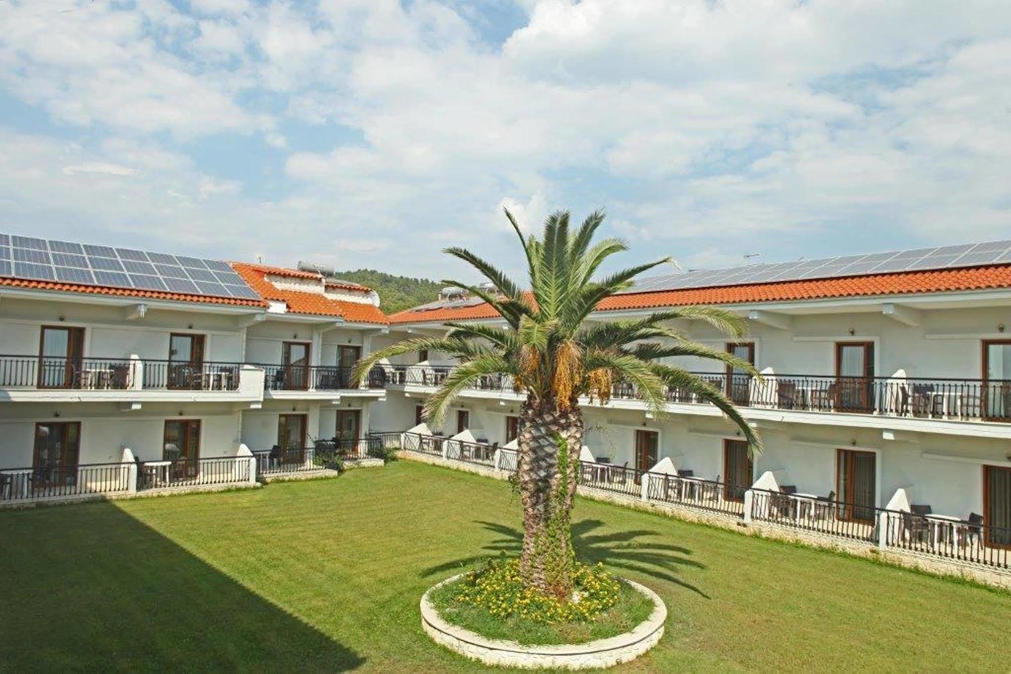 Aristotelis Hotel Fourka Luaran gambar